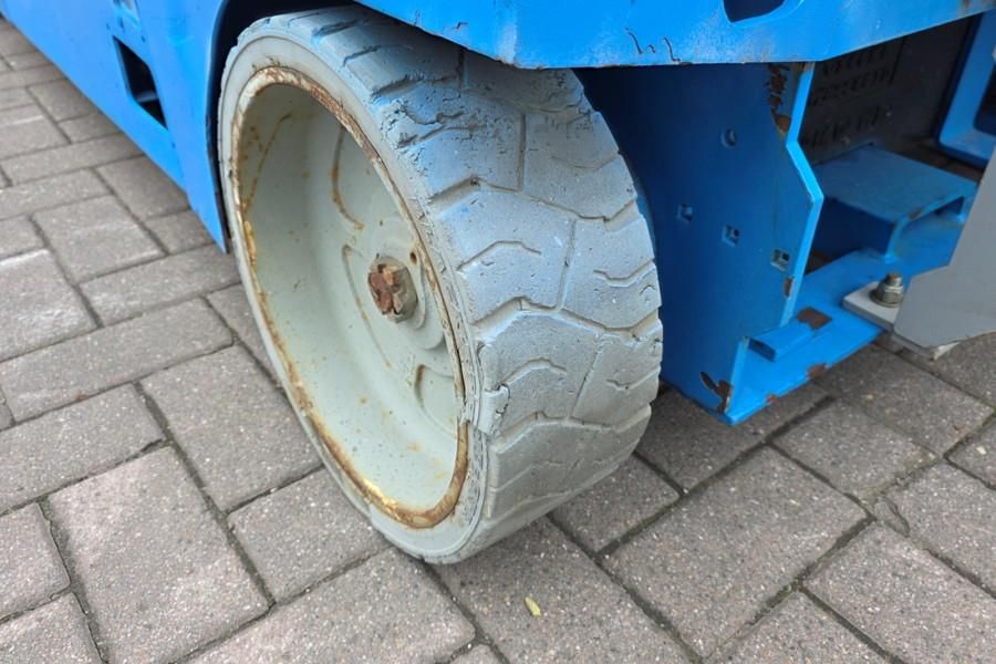 Genie GS3246 Electric, Working Height 11.75 m, 318kg Cap