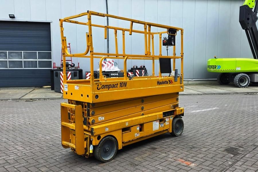 Haulotte Compact 10N Electric, 10m Working Height, 230kg Ca
