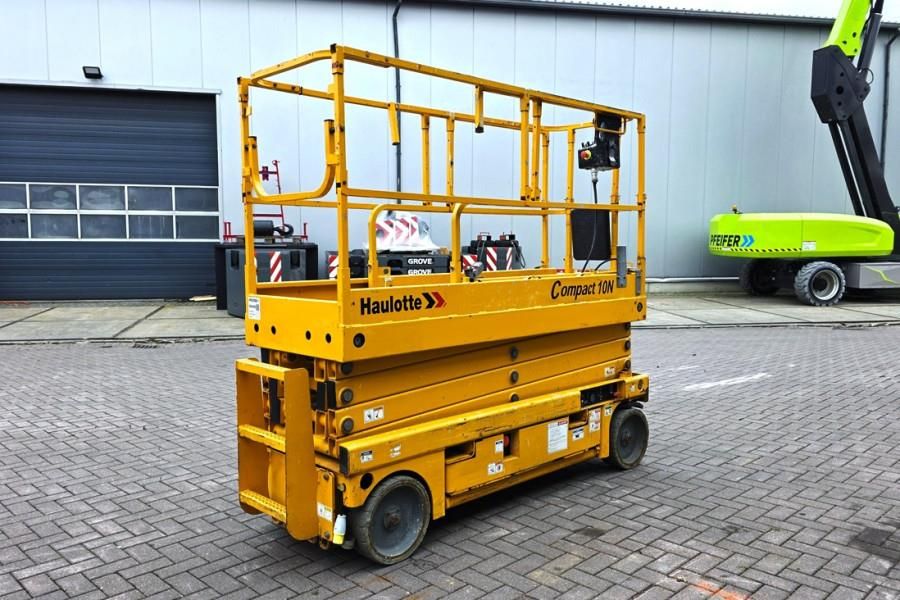 Haulotte Compact 10N Electric, Batteries(03-2025) 10m Work