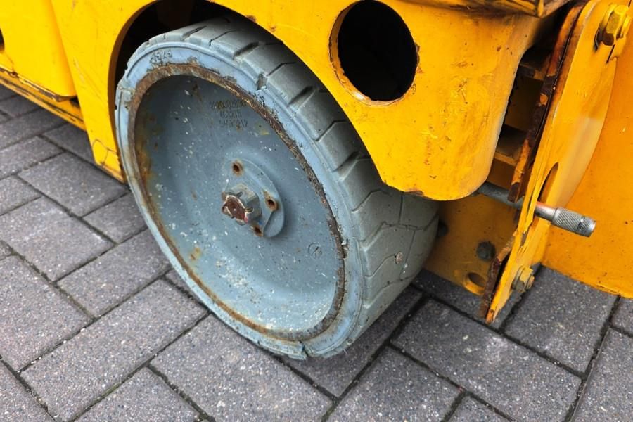 Haulotte Compact 10N Electric, Batteries(03-2025) 10m Work