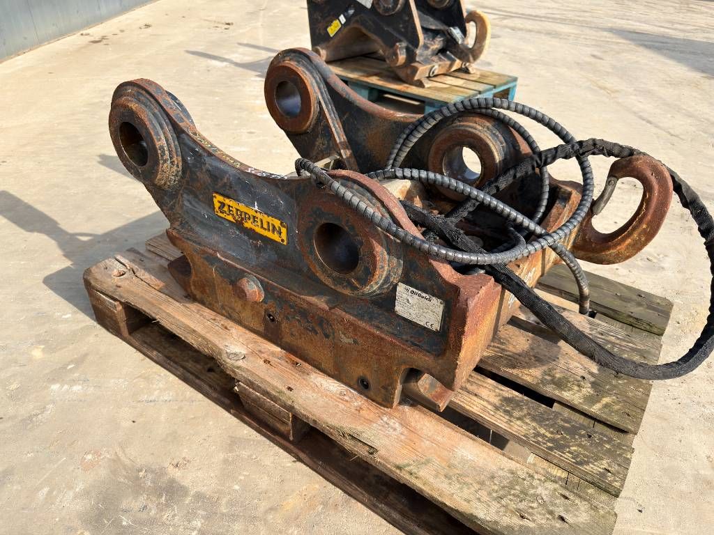 OilQuick OQ70/55 - 329D / 329E / 330F