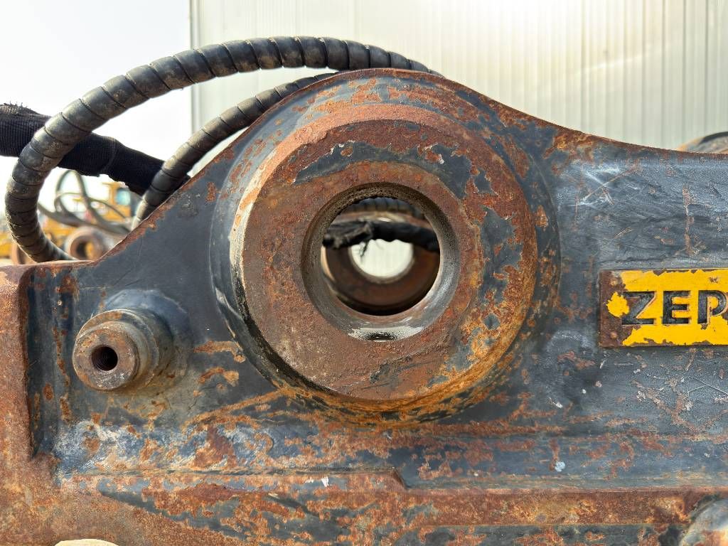 OilQuick OQ70/55 - 329D / 329E / 330F