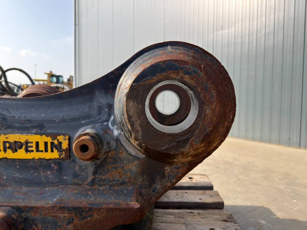 OilQuick OQ70/55 - 329D / 329E / 330F