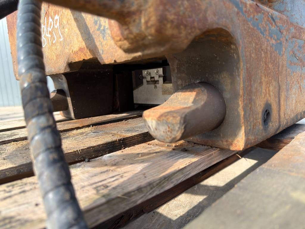 OilQuick OQ70/55 - 329D / 329E / 330F