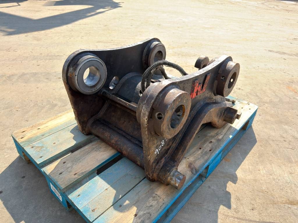 Verachtert CW40 - M318D / 320D / 320E / 320F / 323D / 323E /