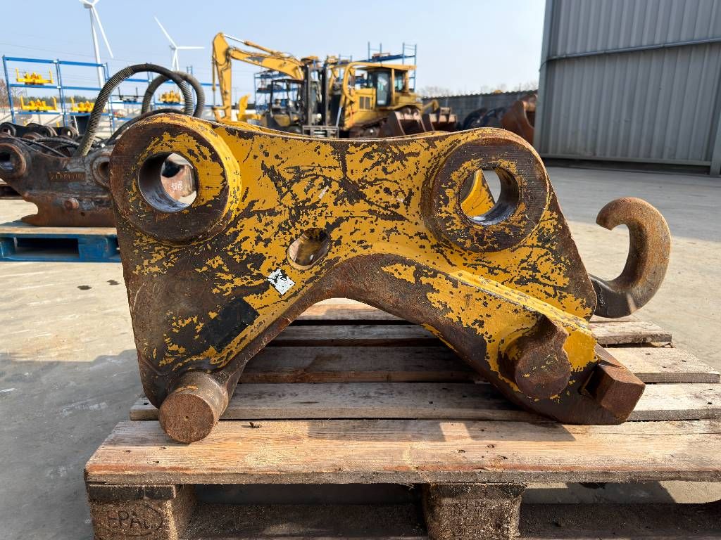 Verachtert CW45S - 325D / 329D / 329E / 329F / 330F