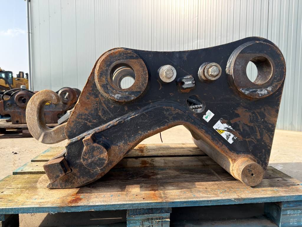 Verachtert CW45S - 330D / 336E / 336F / 340