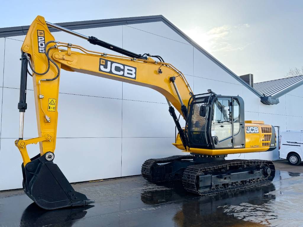 JCB 205 *2026 Model* - New / Unused / Hammer Lines