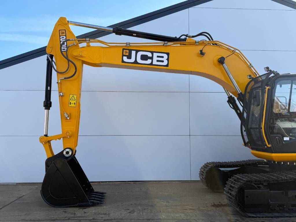 JCB 205 *2026 Model* New / Unused / Hammer Lines