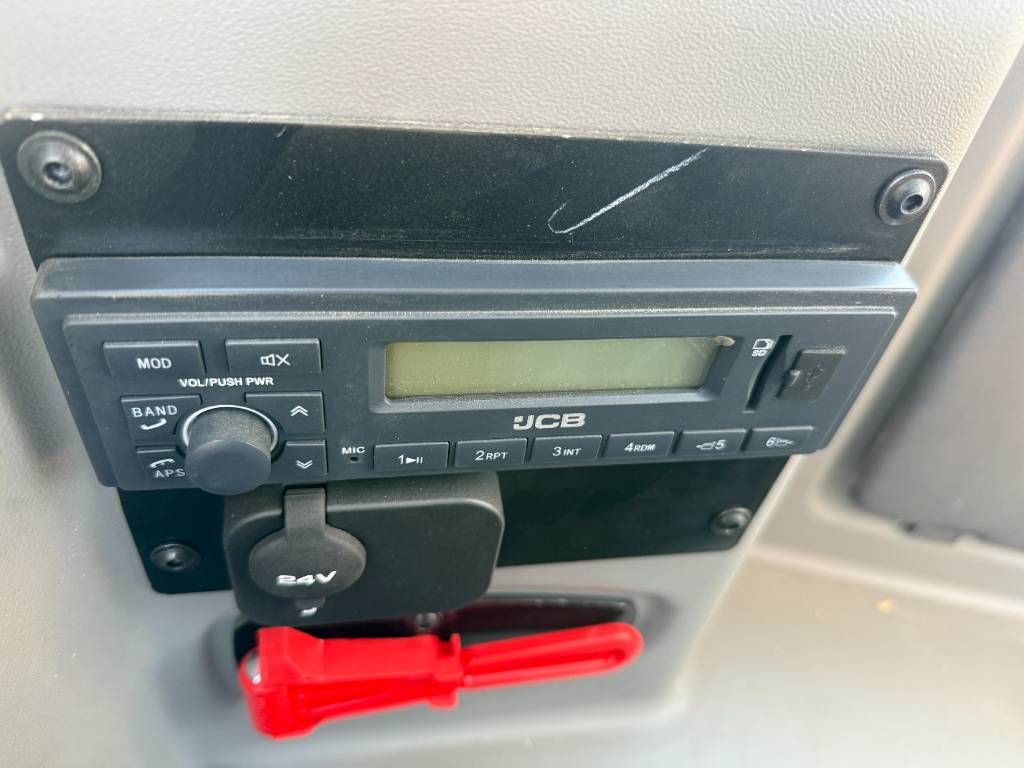 JCB 205 *2026 Model* New / Unused / Hammer Lines