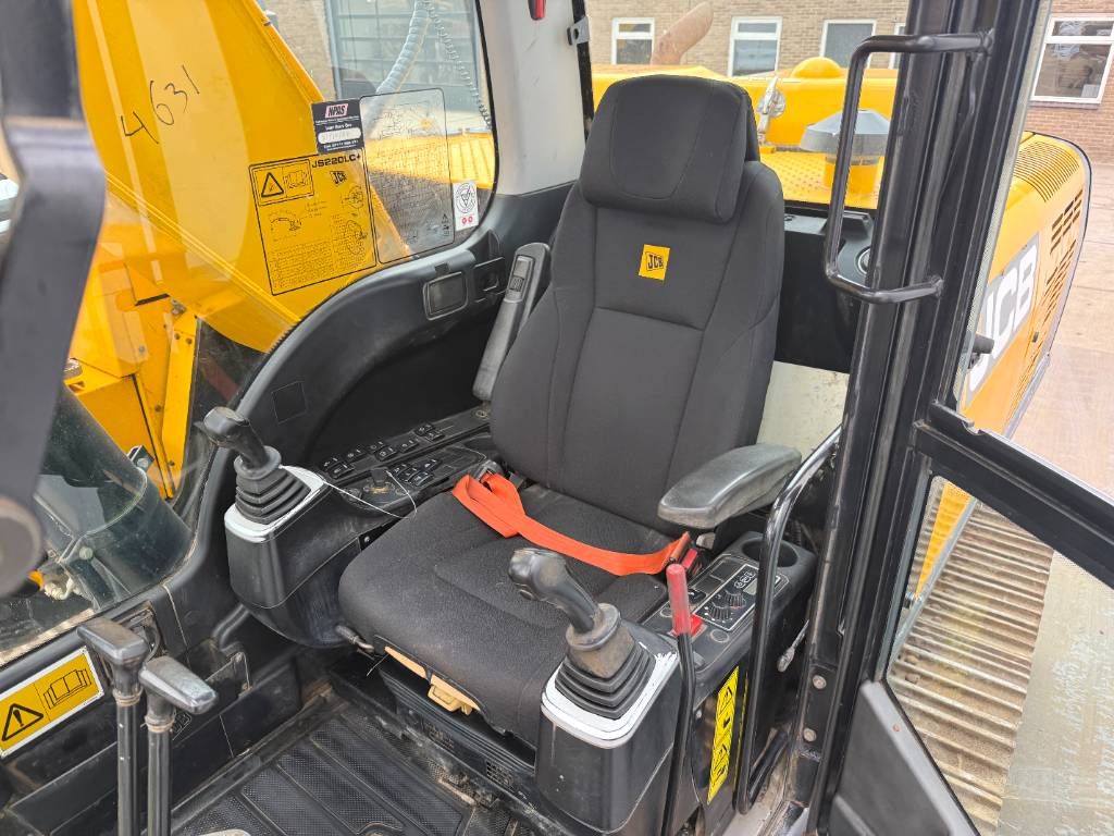 JCB JS220LC - Hammer Lines / Quick Coupler / Camera