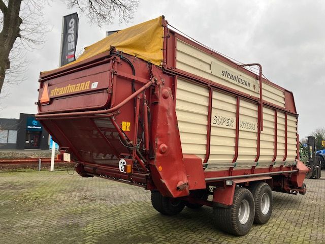 Strautmann Super Vitesse II DO Opraapwagen