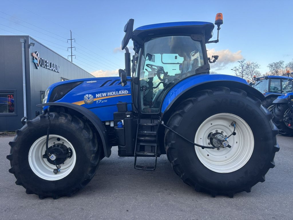 NEW HOLLAND T7.270 AC