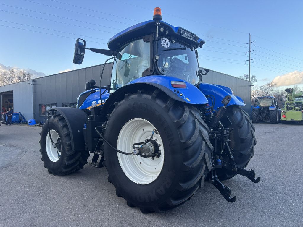 NEW HOLLAND T7.270 AC