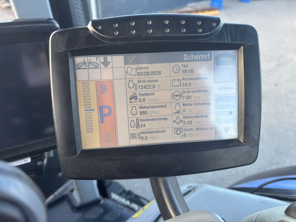 NEW HOLLAND T7040 PC/SIDEWINDER