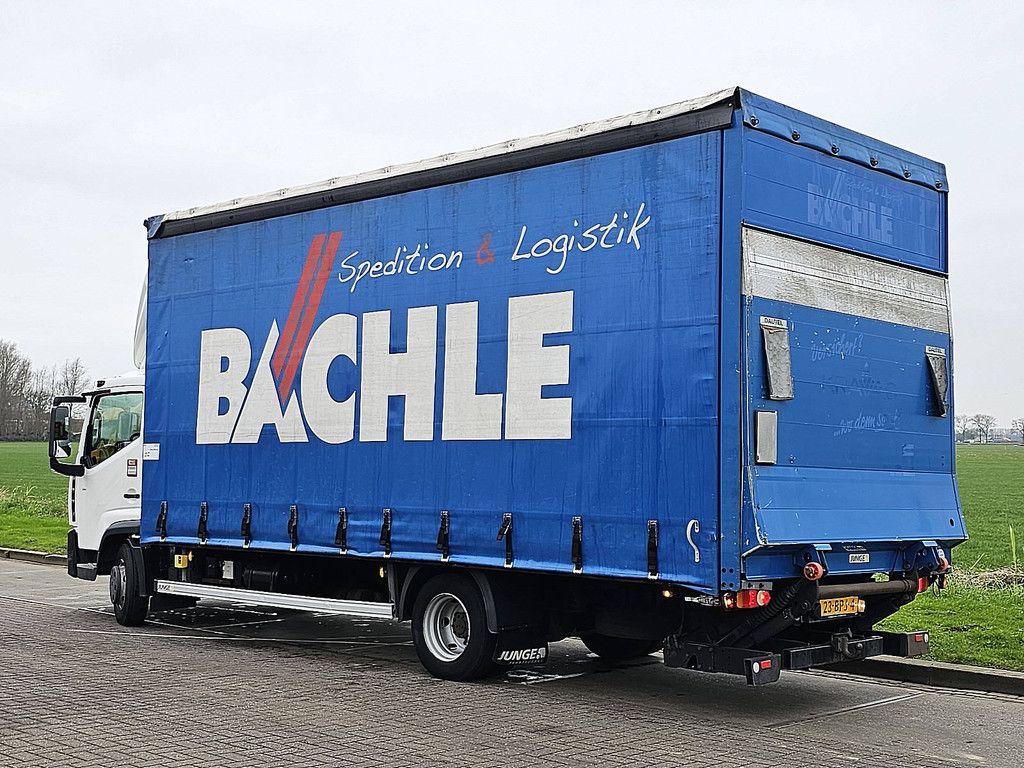 RENAULT D 180 7.49t manual airco