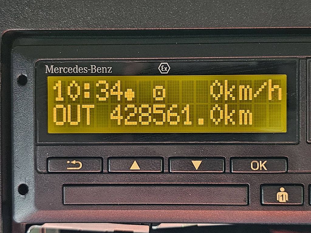 MERCEDES-BENZ ACTROS 1851