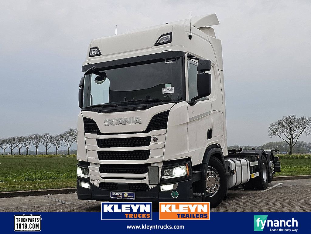 SCANIA R450 6x2*4