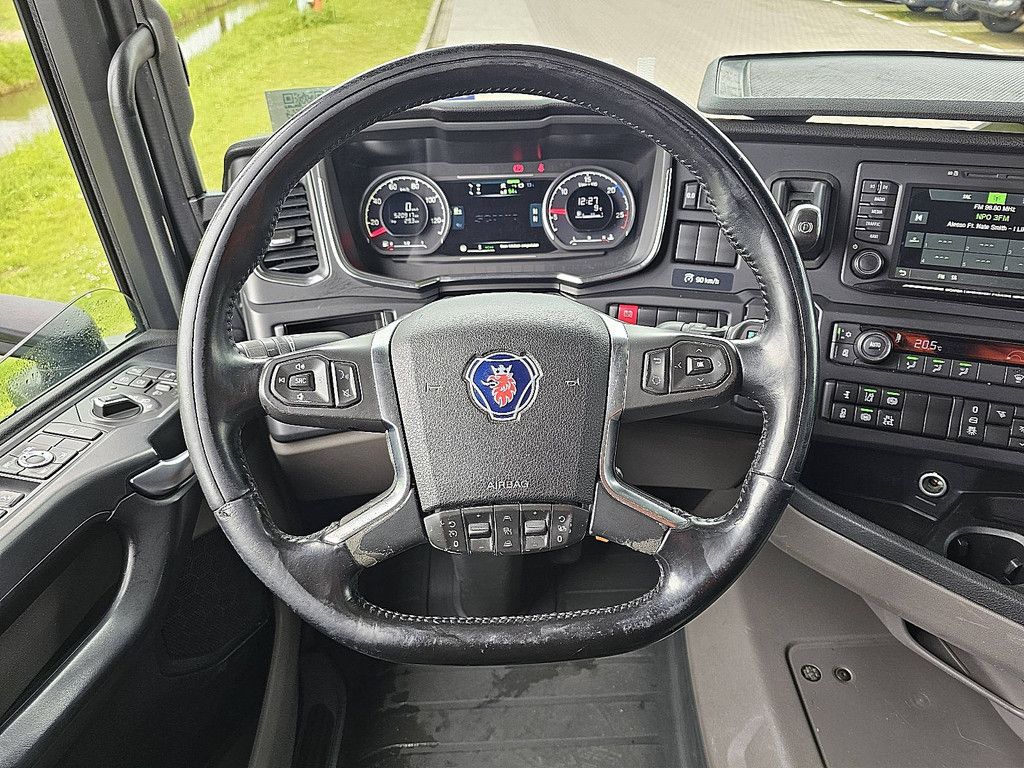 SCANIA R450 hl,adr exiii,fl