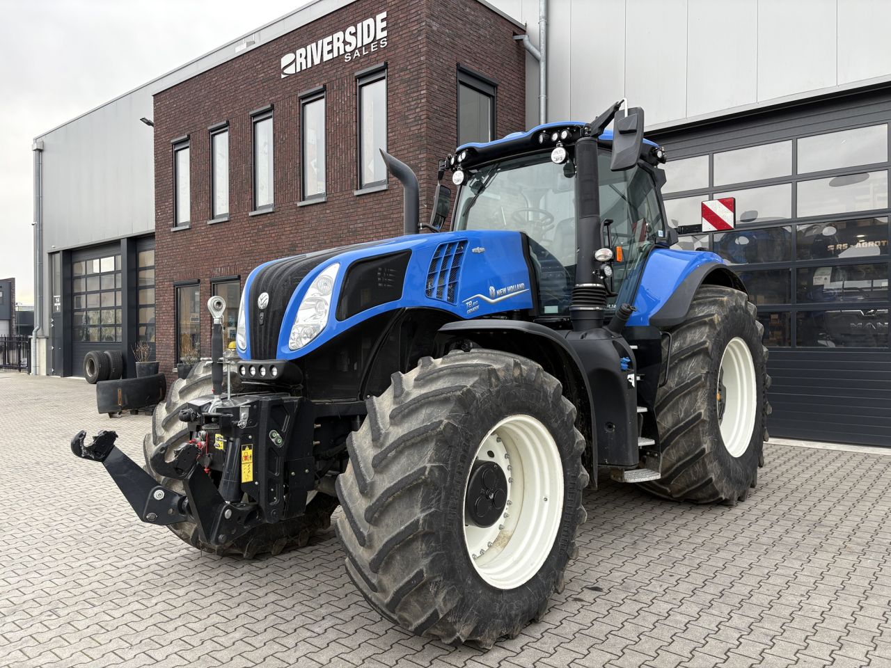 New Holland T8.410 PLMi Autocommand
