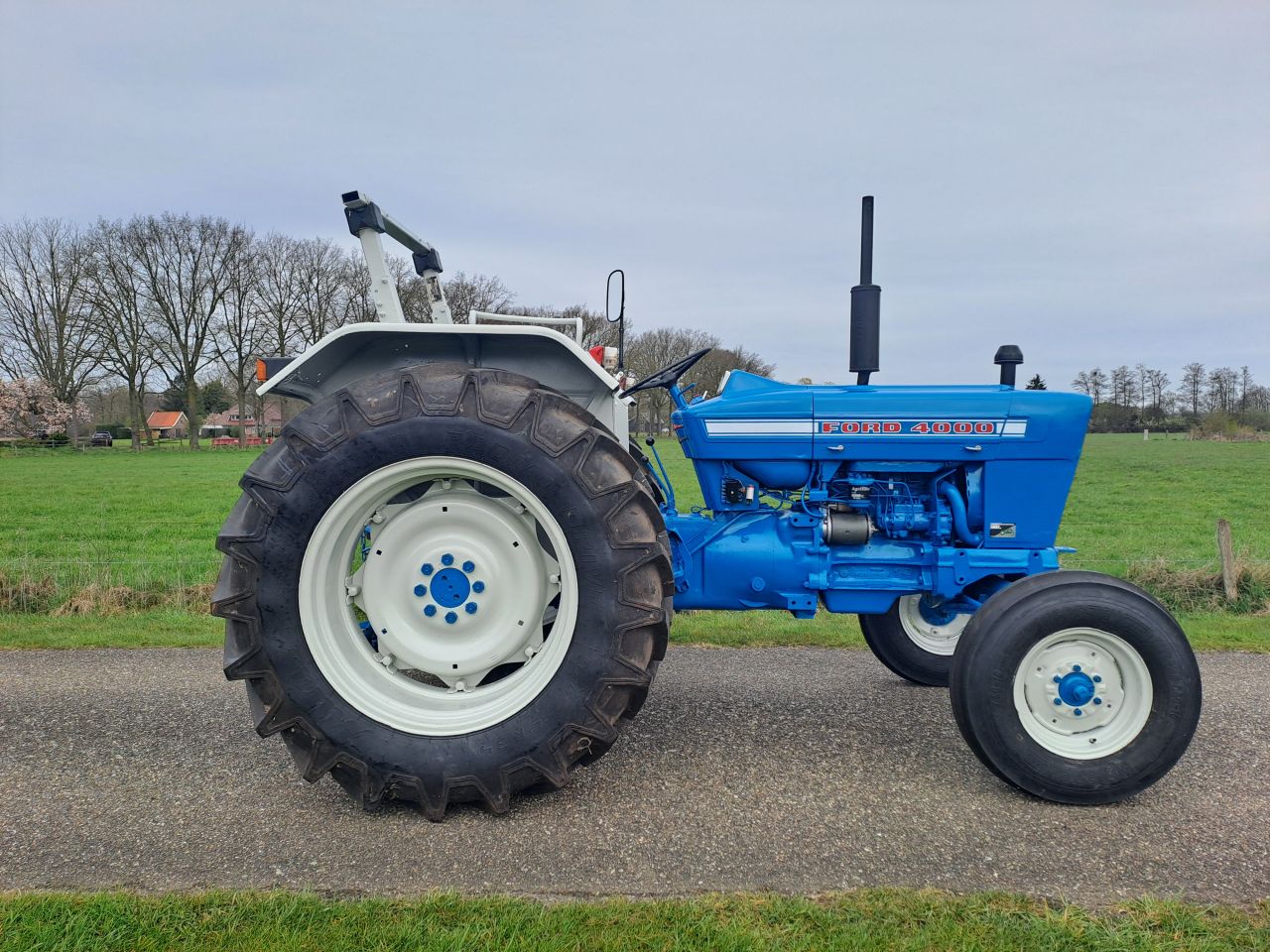 Ford 4000 | Refurbished | NL Kenteken
