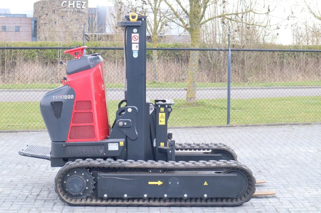 Hinowa TPX1800 | TRACKED FORKLIFT | 1.8 TON | EXT FORKS