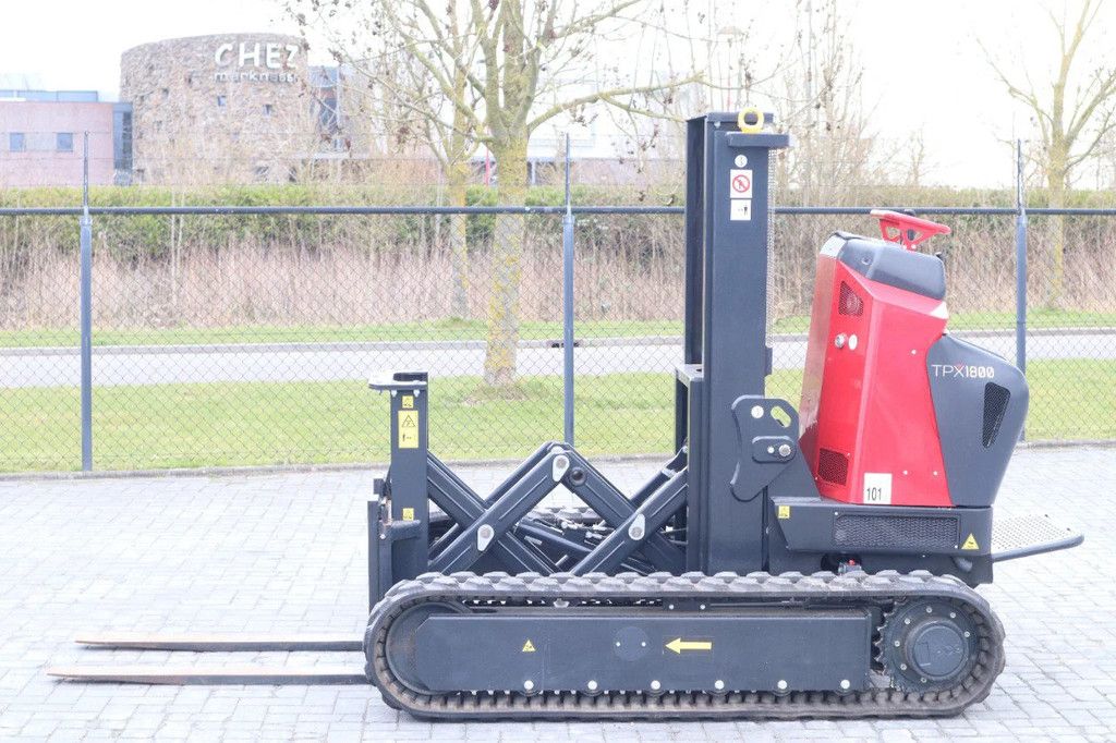 Hinowa TPX1800 | TRACKED FORKLIFT | 1.8 TON | EXT FORKS