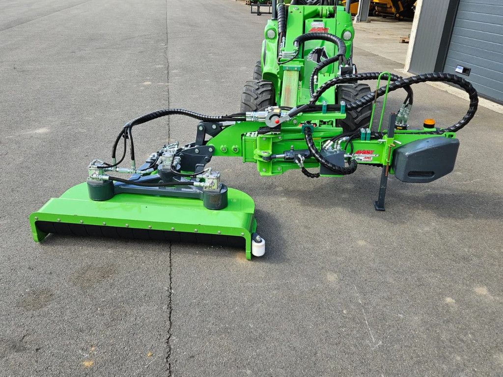 Avant Heggensnoeier 1300 incl hydr. zijarm