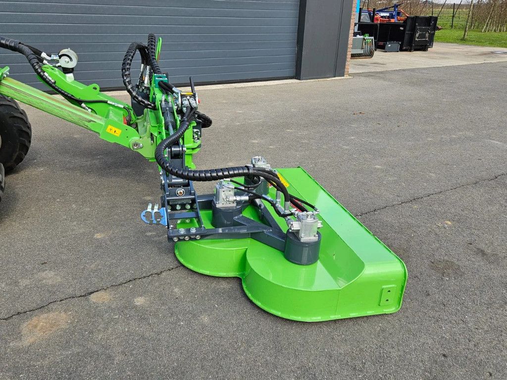 Avant Heggensnoeier 1300 incl hydr. zijarm