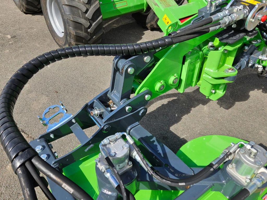 Avant Heggensnoeier 1300 incl hydr. zijarm