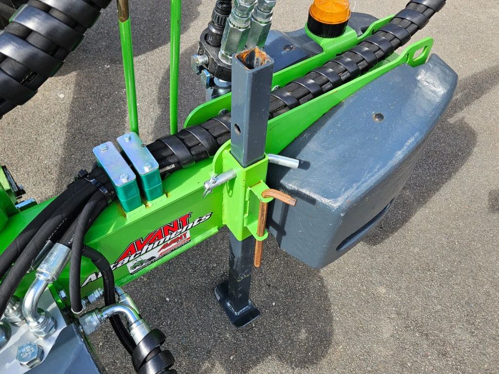 Avant Heggensnoeier 1300 incl hydr. zijarm