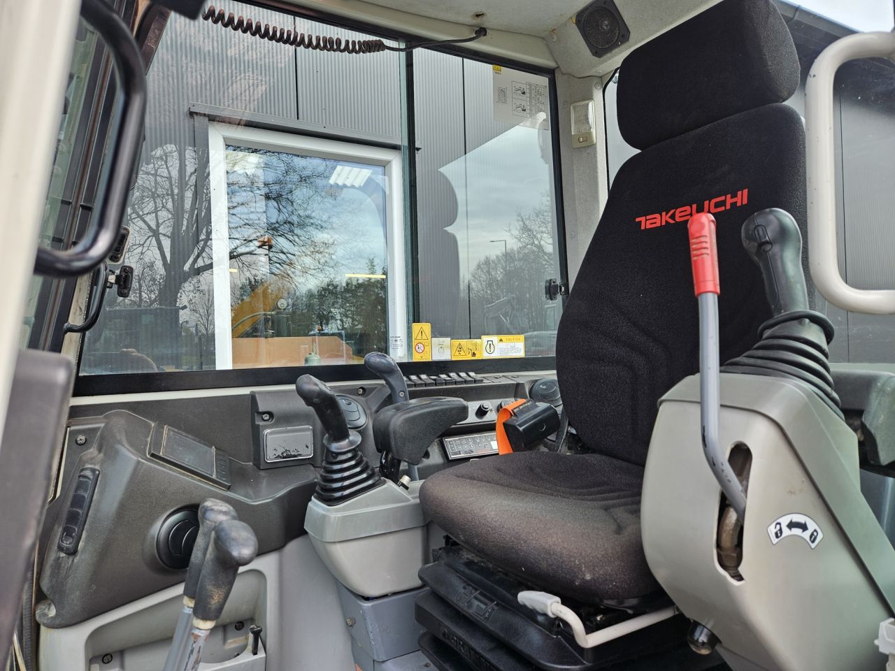 Takeuchi TB250-2 stage V