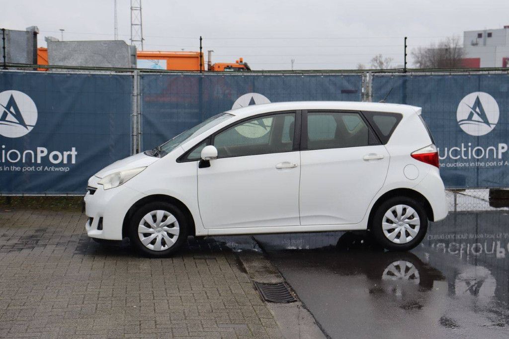 Personenauto Toyota VersoS Benzine 99pk 2013 (Marge)