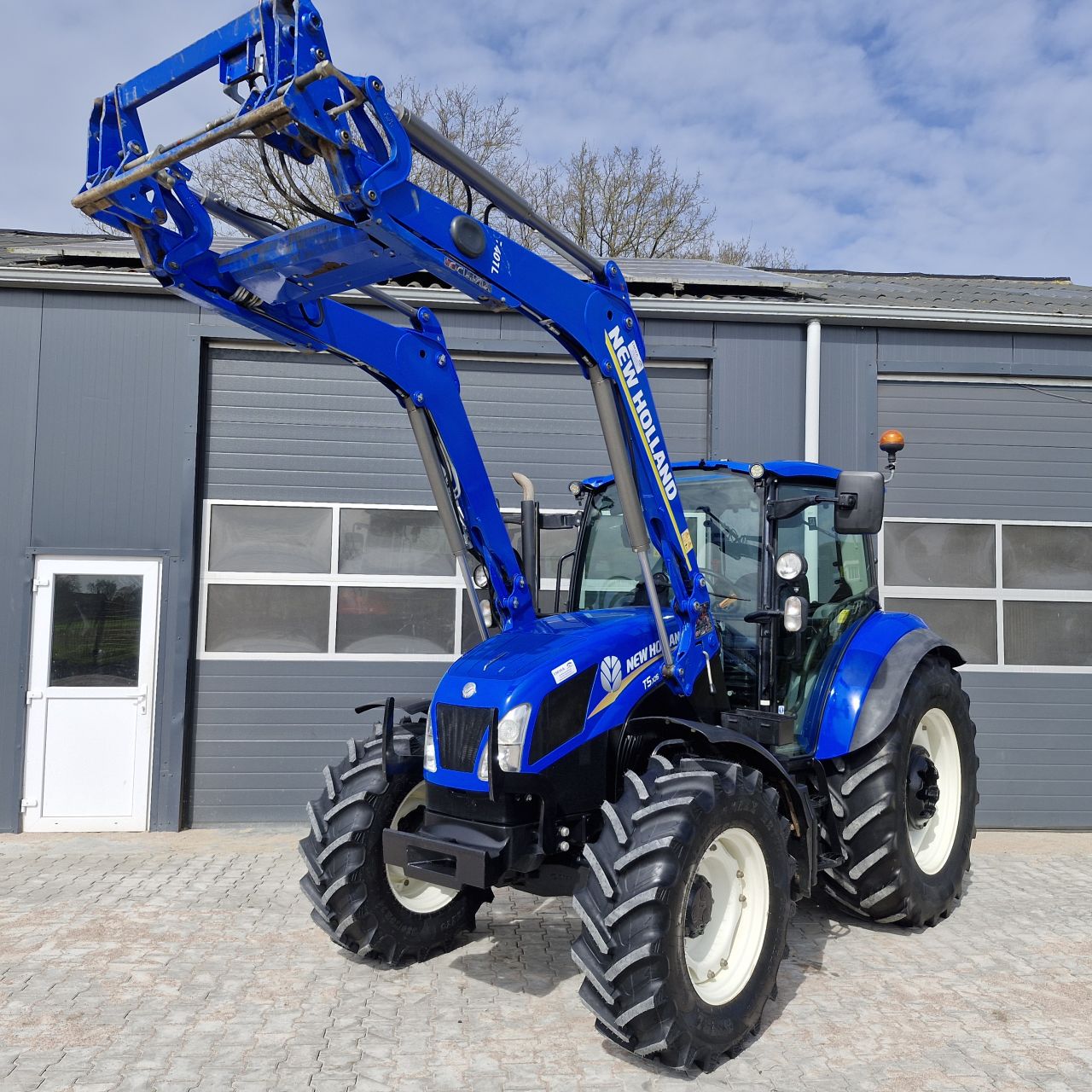 New Holland T5.105 DC