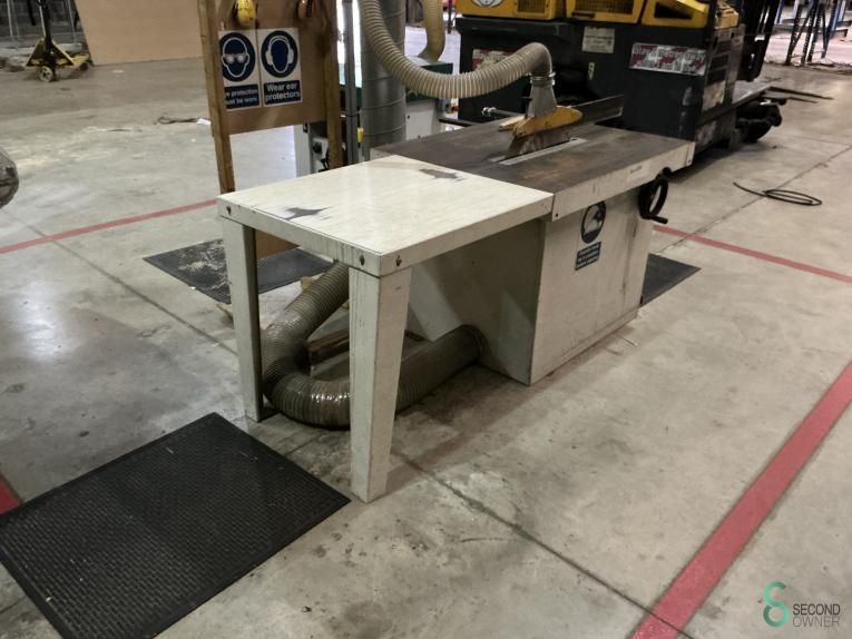 Table saws Sedgwick
