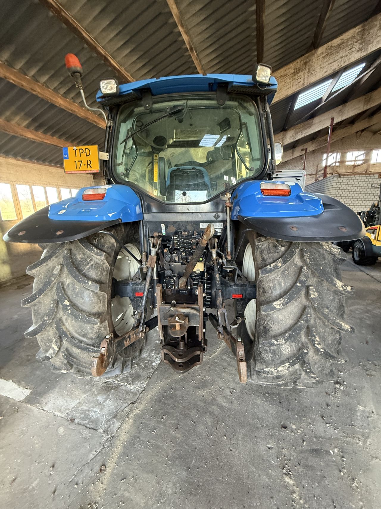 New Holland T6020