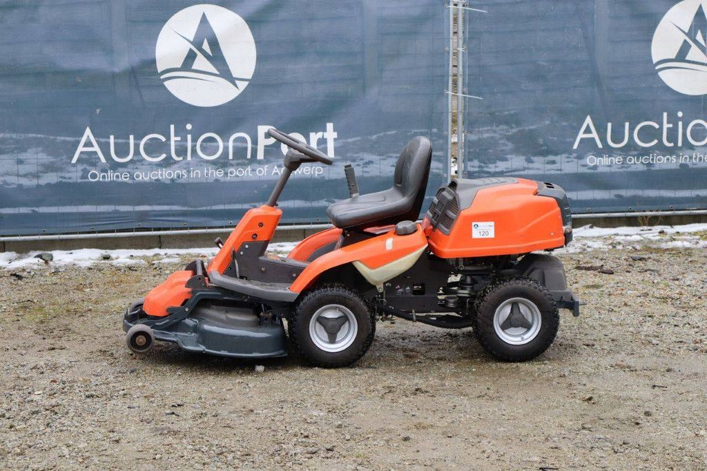 Husqvarna R216 AWD Ride-on Mower Petrol 12.8kW 2016