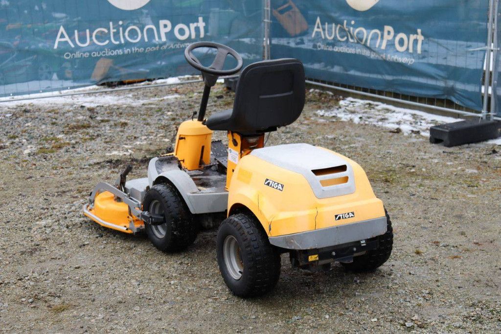 Stiga P901 Petrol Ride-on Mower 10kW 2012