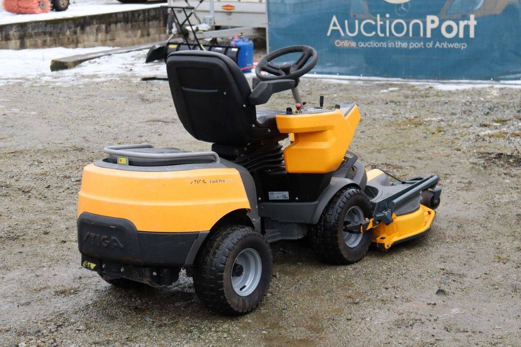 Stiga P901PH Benzin-Aufsitzmäher 15,2 kW 2021