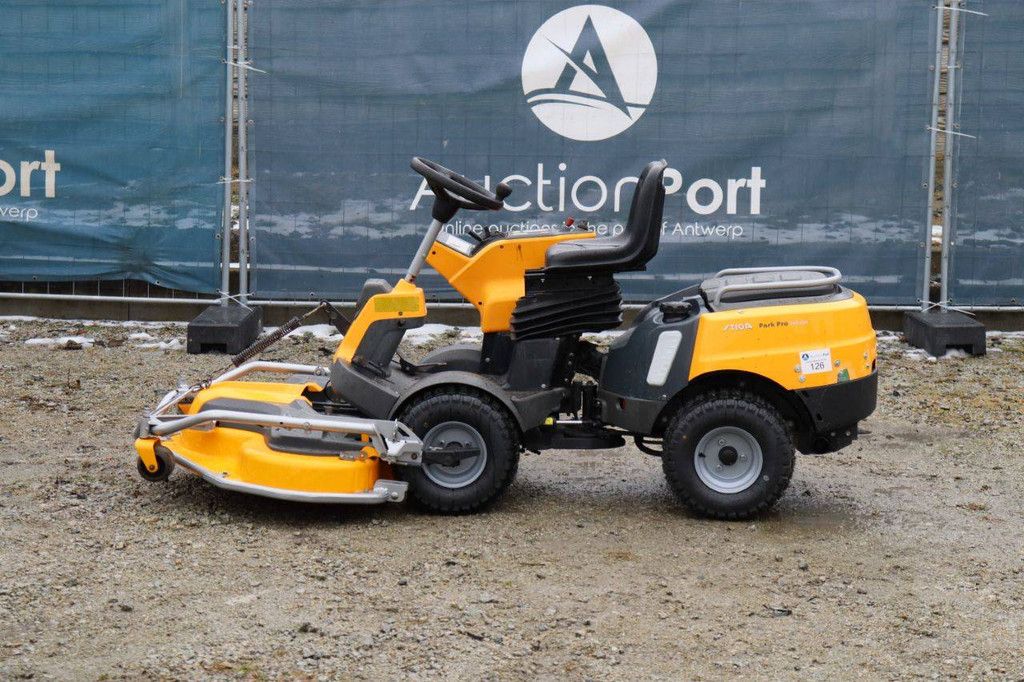 Stiga P901PH Benzin-Aufsitzmäher 15,2 kW 2022