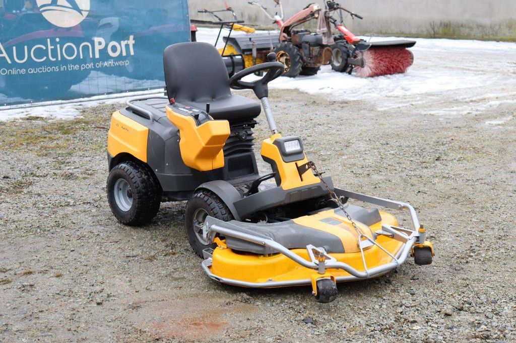 Stiga P901PH Benzin-Aufsitzmäher 15,2 kW 2021