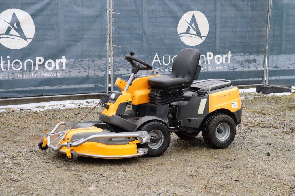 Stiga P901PH Benzin-Aufsitzmäher 15,2 kW 2021