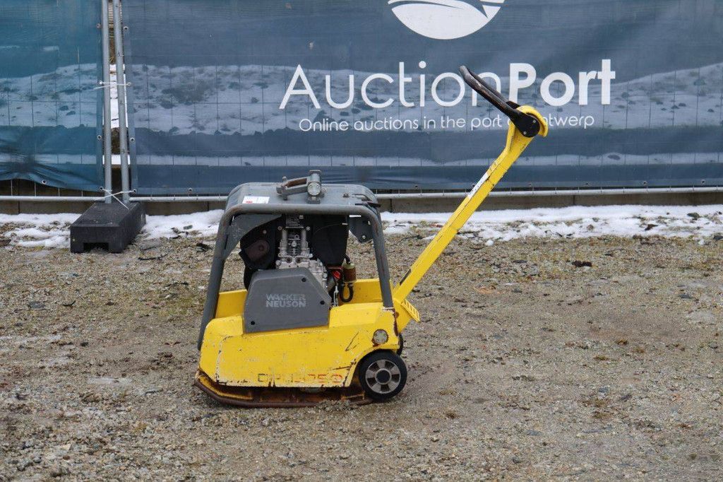 Vibrationsplattenklopfer Neuson DPU3750Hts Diesel 4,2 kW 2019