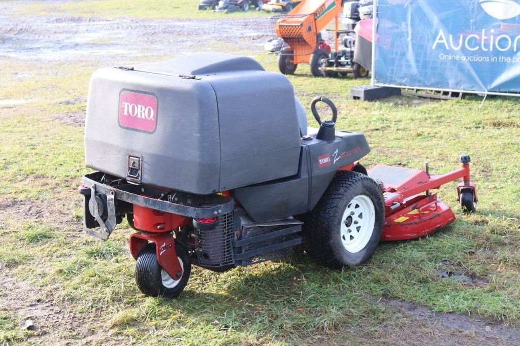 Toro Z Master Benzin-Aufsitzmäher