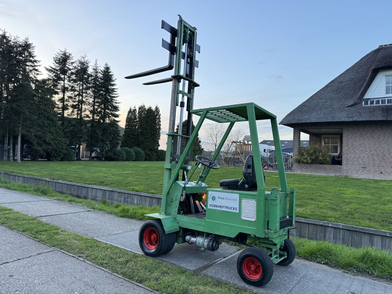 Prins elektrische ruwterrein heftruck + NIEUW ACCUPAKKET !