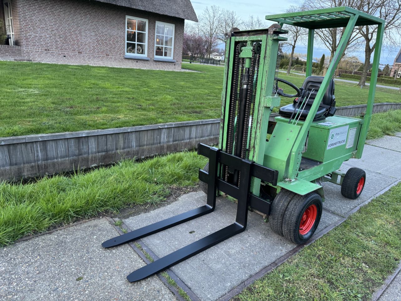 Prins elektrische ruwterrein heftruck + NIEUW ACCUPAKKET !