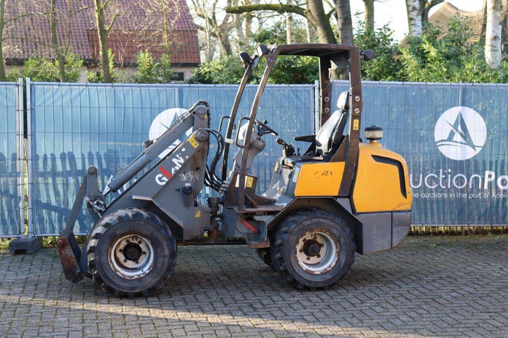 Wiellader Giant V452T Diesel 33kW 2011 (Marge)