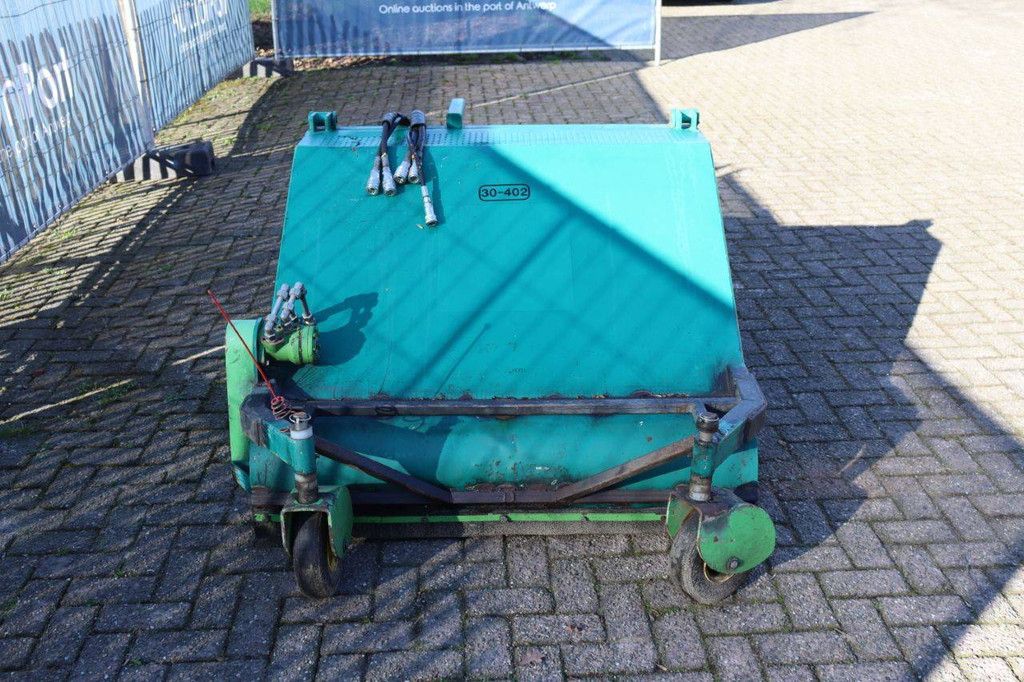 Kehrbürstenaufsatz Unkrautbekämpfung POOPSCOOP 2010