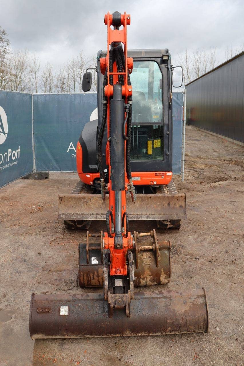 Crawler excavator Kubota U27-4 Diesel 2016