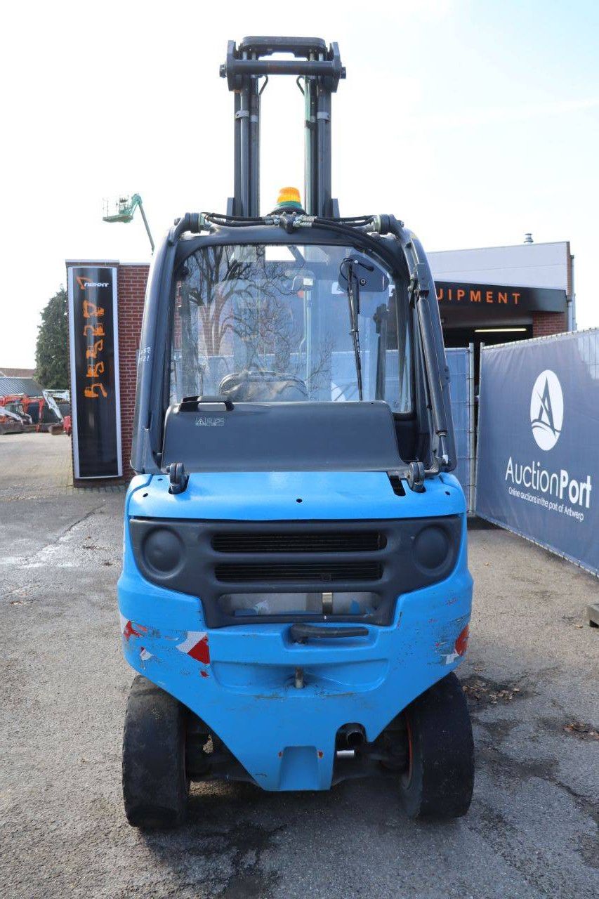 Linde H25T LPG-Gabelstapler 2500 kg 8,3 m 2009